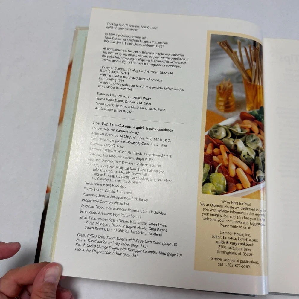 Cooking‎ Light Low-Fat Low-Calorie Quick & Easy Cookbook Hardcover 1998 Oxmoor